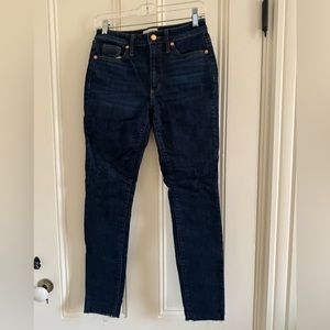 Universal Thread Dark Wash Jeans